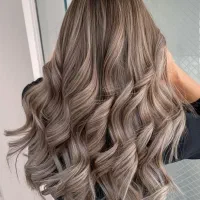 تخفیف خدمات +هدیه ویژه رنگ و لایت (تا آخر دی ماه)