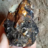 سنگ طلادار و شهاب سنگ دیگرسنگ عکس هاشونوگذاشتم
