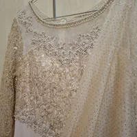 لباس و شال کاملا نو فروشی|لباس|خورموج, |دیوار