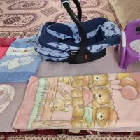 کریر و لوازم کودک و نوزاد خیلی تمیز،سالم و درحد نو