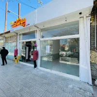 مغازه تجاری حاشیه خیابان سعدی