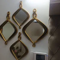 اینه تزئینی از جنس پلی استر کاملا سالم رنگ ثابت|آینه|لاهیجان, کوی آزادگان|دیوار