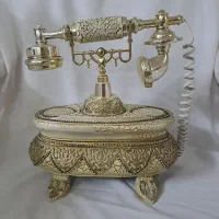 تلفن سلطنتی|تلفن رومیزی|ری, بیبی شهر بانو|دیوار