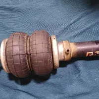 کمک بالن پنوماتیک جلو یکی