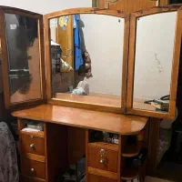 آینه و کنسول