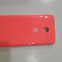 قاب پشت گوشی