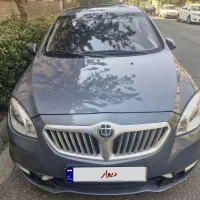 برلیانس اچ330 بی رنگ بی ضربه کارکرد۵۶هزار واقعی