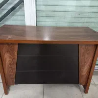 2 عدد میز اداری کاملا نو قیمت هر یک 4300