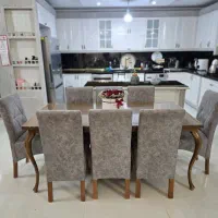 میز ناهارخوری ۸ نفره کاملا سالم و شیک مینیمال