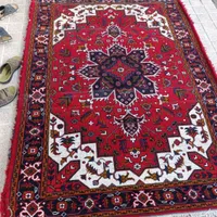 تازه از دار قالی باز شده است|فرش|بناب, |دیوار