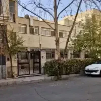 ۲۰۰متر ویلایی بر ۱۰ شمالی جنوب بلوار کاج / شبنم