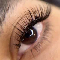 نیاز به چند مدل اکستنشن مژه و لیفت ابرو