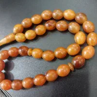 تسبیح کهربا کهنه و کلکسیونی|کلکسیون اشیاء عتیقه|کرج, پیشاهنگی|دیوار