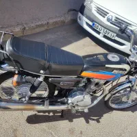 موتور هندا ۱۲۵ لیفان مدل۹۵|موتورسیکلت|قم, قلعه عموحسین|دیوار