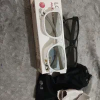 دوعدد عینک 3D نو ال جی