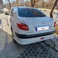 206صندقدارv8 مدل۹۷