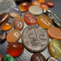 نگین عقیق خطی  یمنی فیروزه  آمیتیست الکساندریت