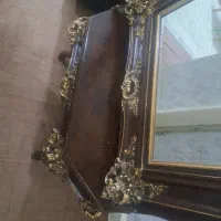 آینه و کنسول