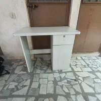 میز کار و درس سبک و ساده سالم با قیمت منصفانه