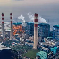 استخدام در کارخانه نایلون