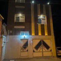 منزل دو طبقه