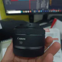 لنز RF 50 mm F1.8