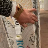 تشک با پارچه نخ طلا