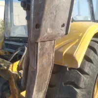 بیل بکهو تی دی ال ۱۳۰شش سیلندر