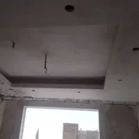 اجرای گچ و خاک و سفید و ابزار