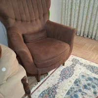 مبل  ۸ نفر همرا با میز عسلی
