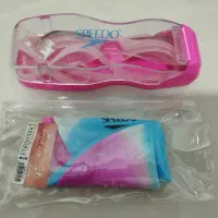 کلاه و عینک شنا برند اسپیدو