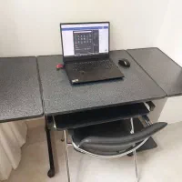 میز مخصوص کامپیوتر