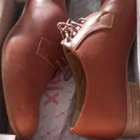 کفش چرم اصل زنانه سایز ۳۷ عسلی