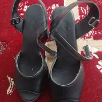 یک عدد کفش پاشنه دار زنانه شماره ۳۸|کیف، کفش، کمربند|شیراز, سلطان آباد|دیوار