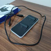 استند شارژ PS5 کاملا سالم تا دسته تخفیف دادم|کنسول، بازی ویدئویی و آنلاین|اسلام‌شهر, شهرک قائمیه|دیوار