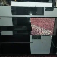 میز تلویزیون شیشه ایی