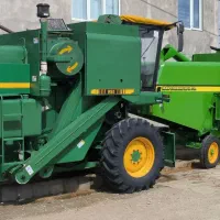 کمباین مدل ۸۵ متور مشکی