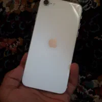 آیفون‌se2020
