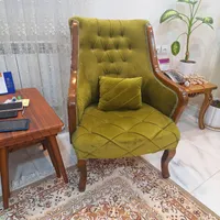 مبل هفت نفره به همراهه میز جلومبلی|مبلمان خانگی و میز عسلی|لاهیجان, شیخ زاهد|دیوار