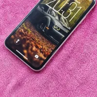 ایفون ۱۱نرمال