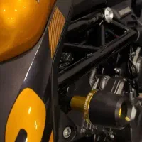 بنلی ۳۰۰ دو سیلندر مدل آخرای ۱۴۰۱