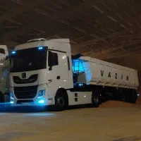 کشنده کامل دیزل XCMG