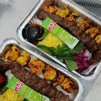 غذاخوری و بیرون بر