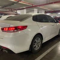 کیا اپتیما 2018 سفید بیسیک