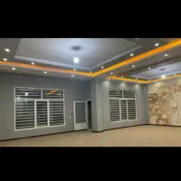 نقاش نقاشی ساختمان