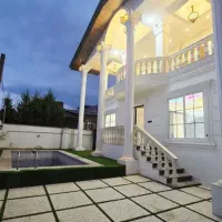 فروش-ویلا-دوبلکس-زیبا-استخردار