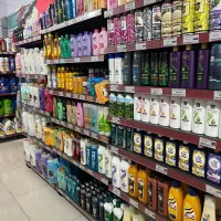 نیازمند نیرو فروشگاه
