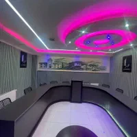 میز مدل U