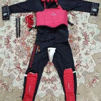 لباس ، و لباس مبارزه کنگ فو و نینجا