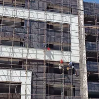استخدام نیروی کار در ارتفاع